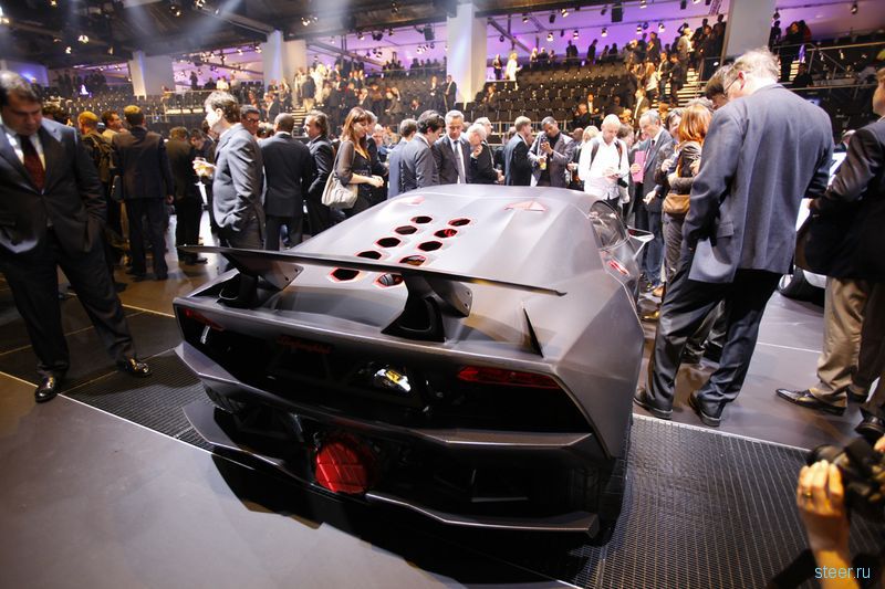 Lamborghini открыла завесу тайны над новым супер-каром Sesto Elemento (фото и видео)