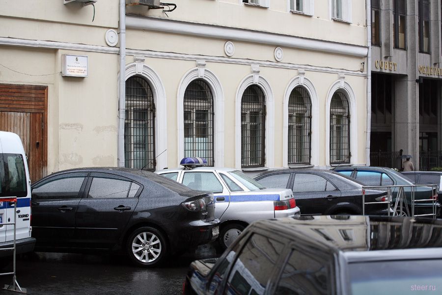 Затонированная власть (фото)