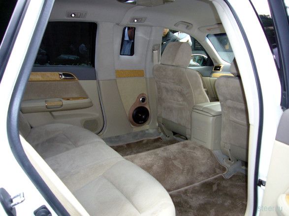 Mitsuoka Galue Limousine S50