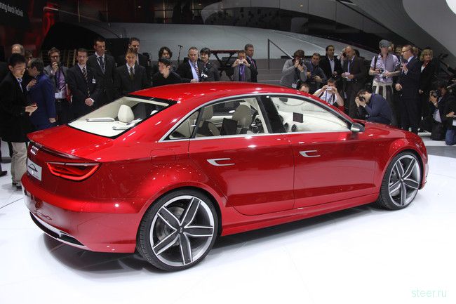 Audi показала новый седан A4 (фото)