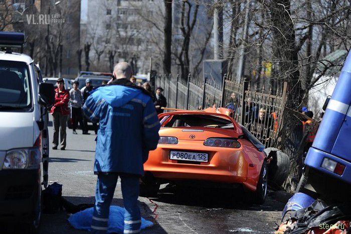 ДТП в центре Владивостока: два человека погибли (фото и видео)