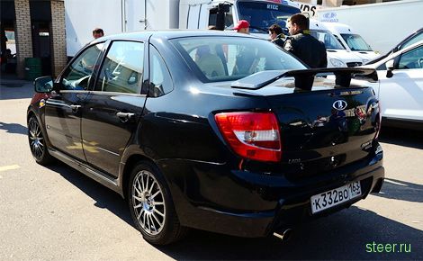 Появились фотографии заряженной Lada Granta