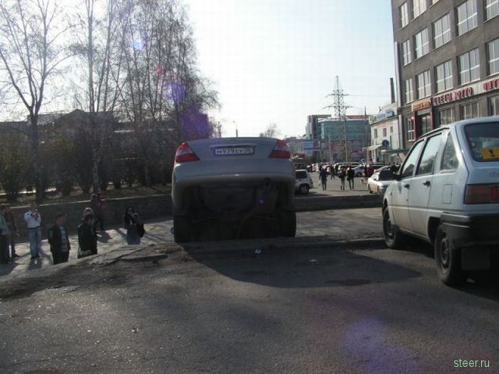 Парковала девушка машину... (фото)